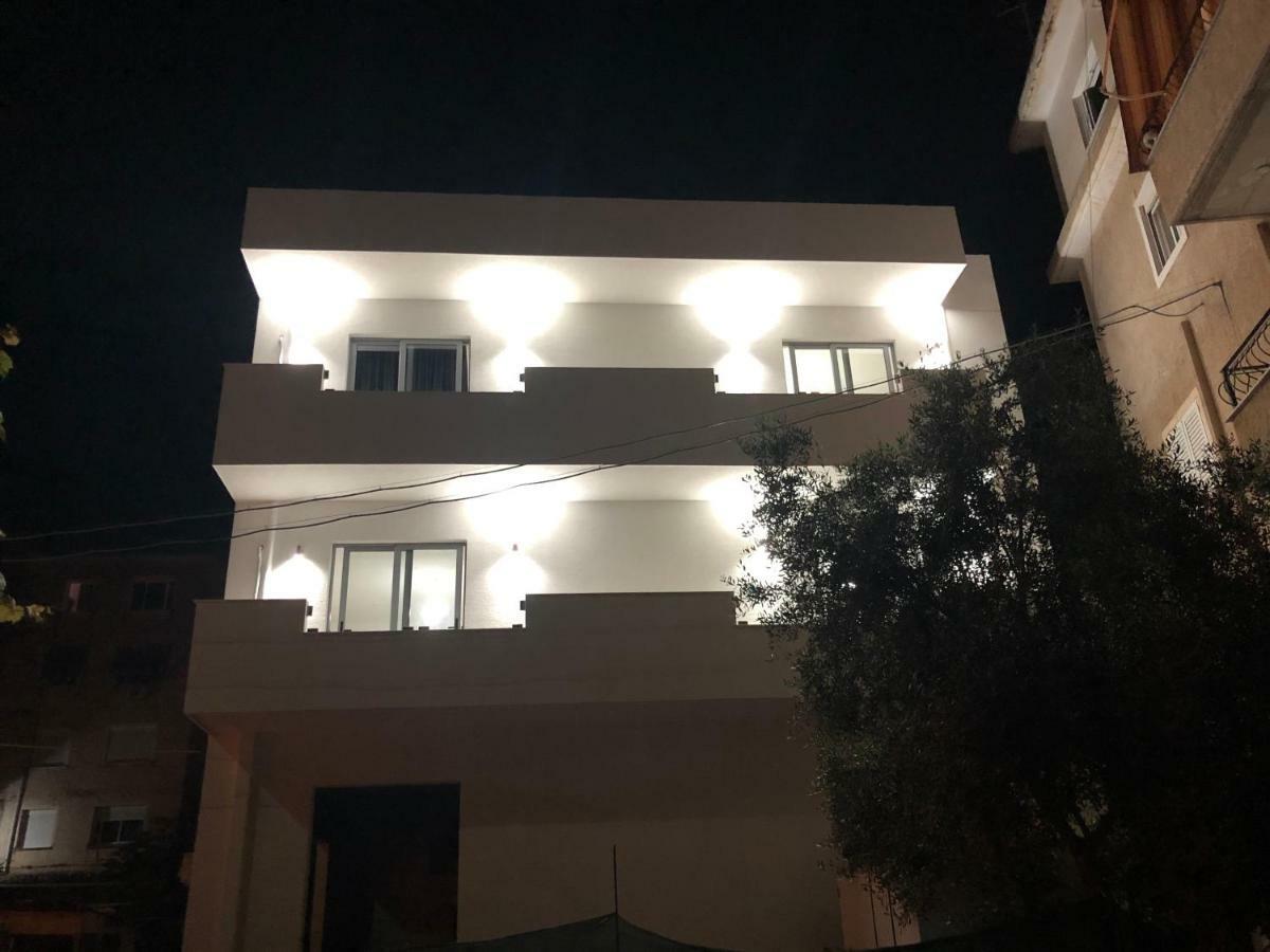 Hill'S Residence Саранда Екстер'єр фото